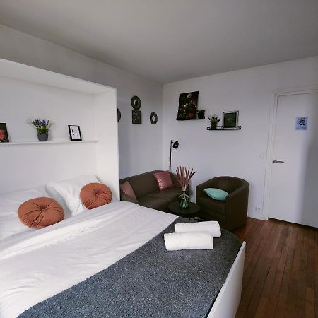 Studio Neuilly Seine - Champs Elysees - La Defenseアパートメント エクステリア 写真